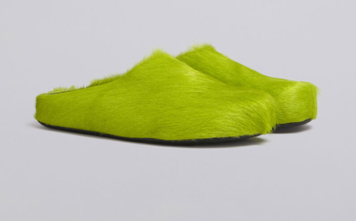 MARNI FUCHSIA LONG HAIR-FUSSBET SABOT SLIPPERS 2412204