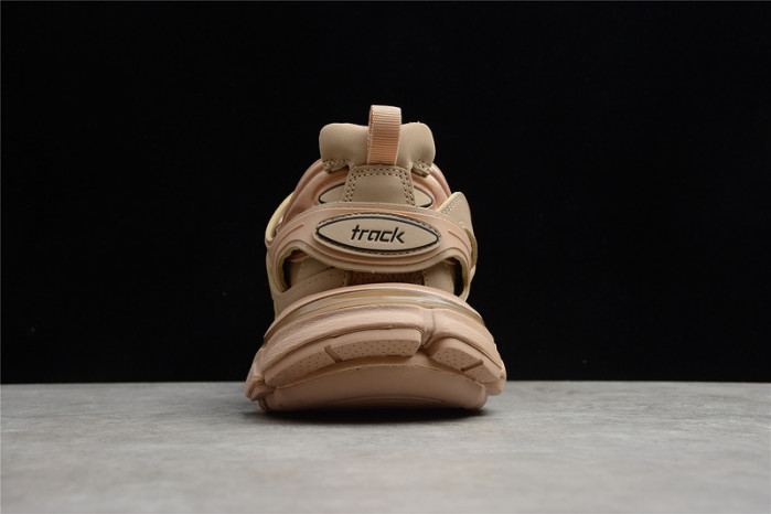 bl tess s. gomma trek low sneakers 042107