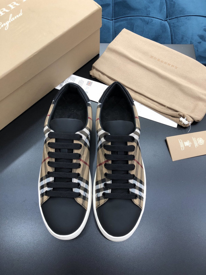 BUBERY SNEAKER