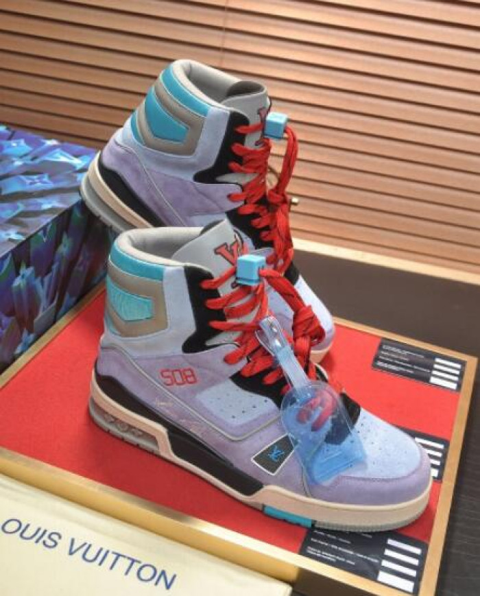 lovt sneaker