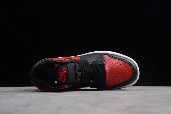 air jordan 1 kids retro high og “banned” red 555088-001