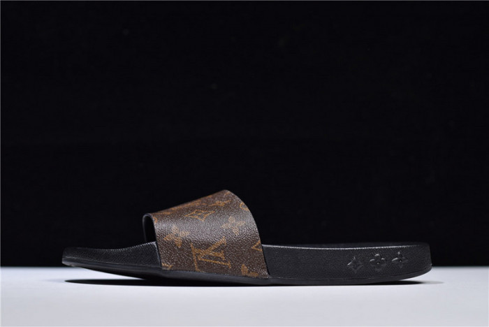 lovt sandal