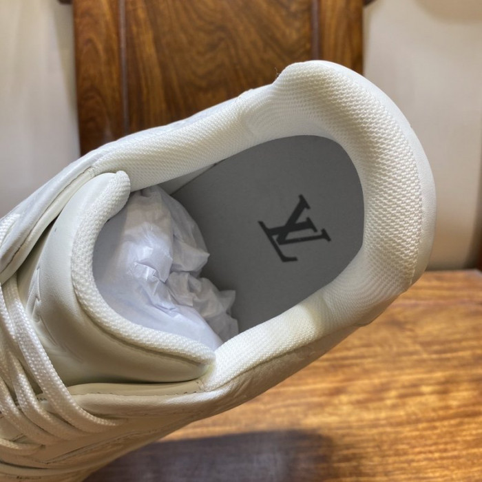 lovt sneaker