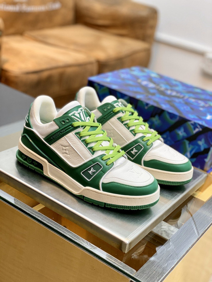 lovt sneaker
