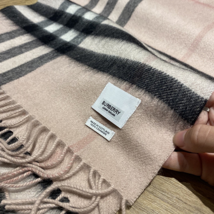B**rry scarfs