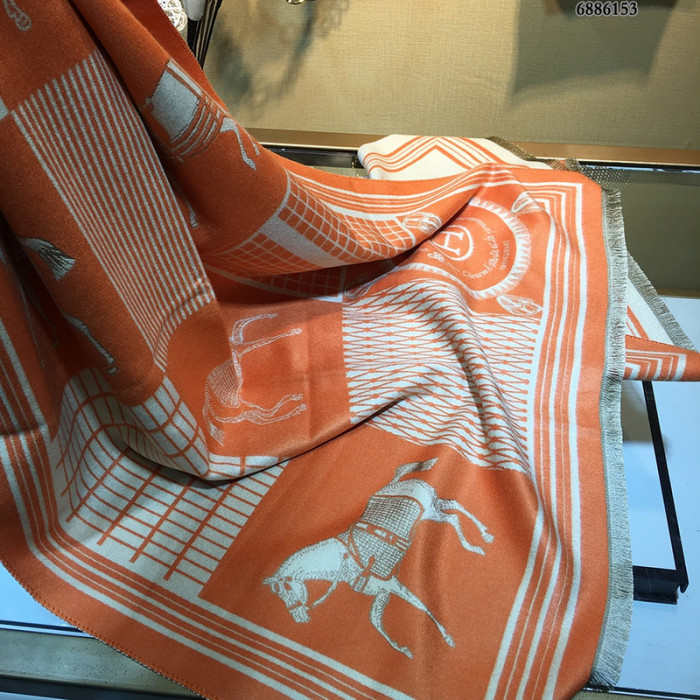 H**mes scarf