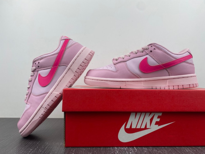 nike dunk low gs triple pin dh9765-600