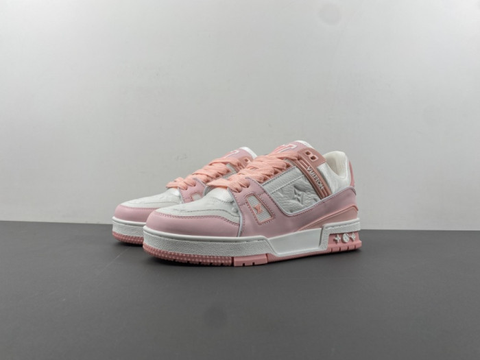 l**is V*t*n trainer pink rose 1aa6vv
