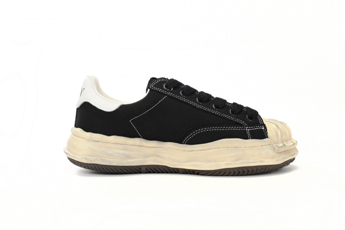 MIHARA YASUHIRO VINTAGE WHITE BLACK MY9