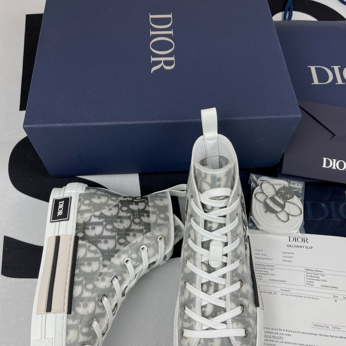dr b23 homme kaws h903p161