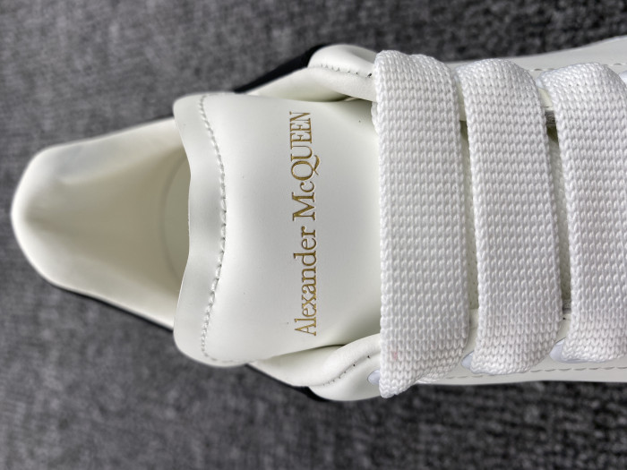 alex mcqu sneakers