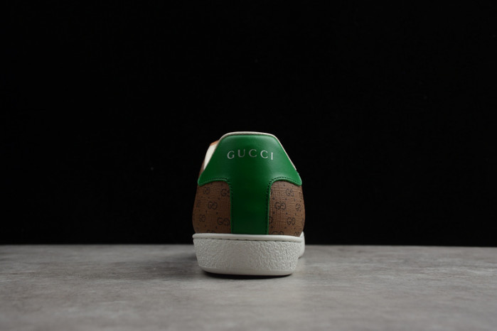 gi ace embroidered low-top sneaker h903p144